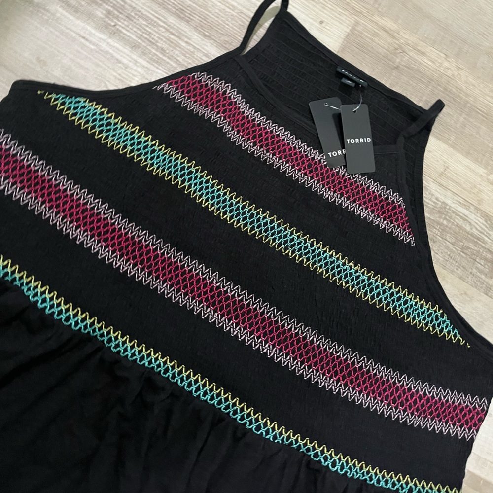 Torrid size 4 black embroidered cami